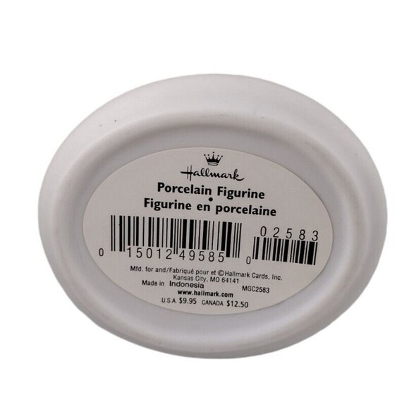 Vintage Hallmark 4.5" Porcelain Figurine Floral Mother Bear Hugging Cub Child - Picture 5 of 8